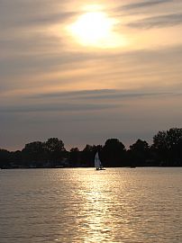 Quaint 3 Bedroom Indian Lake Home with Lakefront Yard in Vicksburg, MI