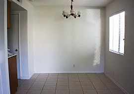 Lovely 2 Bedroom Condo in a Quiet Neighborhood in Simi Valley, CA (Photo 2 of 2)