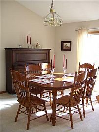 Wonderful 3 Bedroom Home in Friendly Neighborhood in West Lafayette, IN (Photo 4 of 6)