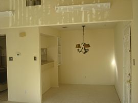 Condo For Lease in Austin, TX (Photo 3 of 12)