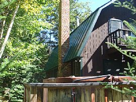 Ski Chalet Minutes From Okemo in Ludlow, VT (Photo 2 of 4)