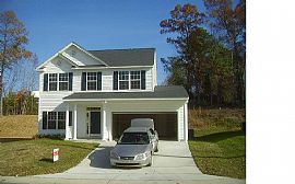 Lovely 4 Bedroom Home with Cathedral Ceiling in Raleigh, NC