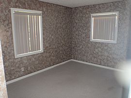 Fabulous 3 Bedroom Home with Pool on Canal in Sunrise, FL (Photo 7 of 9)