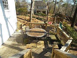 Superb 4 Bedroom Home with Gourmet Kitchen in Sandy Springs in Atlanta, GA (Photo 11 of 12)