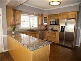 Superb 4 Bedroom Home with Gourmet Kitchen in Sandy Springs in Atlanta, GA (Photo 3 of 12)