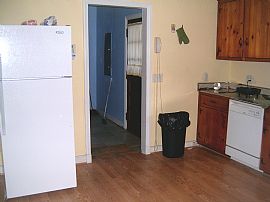 3 Bedroom House in Walnut Hill in Petersburg, VA (Photo 3 of 6)