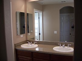 Luxury 3 Bedroom Townhouse with 2 Car Garage in San Elijo Hills  in San Marcos, CA (Photo 7 of 7)