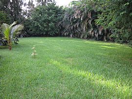 Awesome, Furnished 5 BR, 4.5 BA Home with 3 Car Garage and Pool in Plantation, FL (Photo 6 of 12)