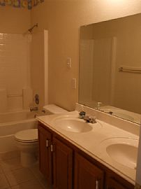 Great 2 Story, 4 Bedroom Brick Home - Near TXM Speedway in Justin, TX (Photo 6 of 12)