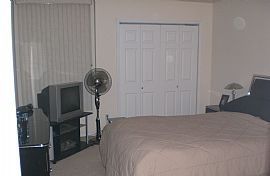 Renovated 1 Bedroom Condo in Gated Community with Pool and Gym in Belleville, NJ (Photo 3 of 6)