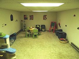 Spacious 4 Bedroom Ranch Home in Elkhorn School District in Elkhorn, WI (Photo 3 of 12)