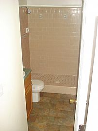 Beautiful Renovated 4 Bedroom with Treed Front and Backyard in Enterprise, AL (Photo 4 of 6)