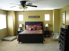 Pristine, Spacious 5 Bedroom Pool Home with Hardwood Flooring in Wildomar, CA (Photo 7 of 9)