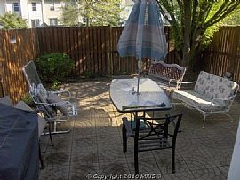 Gorgeous 3 Bedroom Townhouse with 1 Car Garage in Silver Spring, MD (Photo 8 of 8)