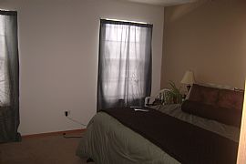 Outstanding 2 Bedroom Townhouse with Loft and Garage in Plano, IL