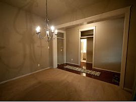 Live Better in This 3 Bedroom Home in Priceless Location in The Woodlands, TX (Photo 3 of 4)