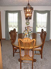 Irresistible 3 Bedroom Home on 5 Acres with Barn in Xenia, OH (Photo 8 of 12)