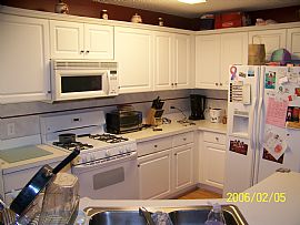 Beautiful 4 Bedroom Home 2 Car Garage and Hardwood Floors in Powder Springs, GA (Photo 4 of 6)