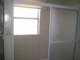 Beautiful 1 Bedroom Apartment on Second Floor in Long Beach, CA (Photo 7 of 8)