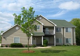 Spacious 3 Bedroom Apartment - 1st Month Free in Johnson Creek, WI