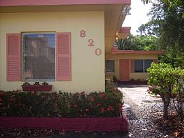 Open, Airy 1 Bedroom Apartment Near Beach and Downtown in Lake Worth, FL