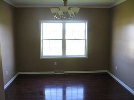 4 Bedroom Home Near Schalmont H.S. in Rotterdam, NY (Photo 5 of 12)