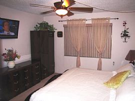 Great, Newly Remodeled 1 Bedroom Apt. 10 Min. From City Place in West Palm Beach, FL (Photo 4 of 7)