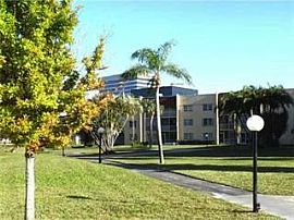 Great, Newly Remodeled 1 Bedroom Apt. 10 Min. From City Place in West Palm Beach, FL (Photo 7 of 7)