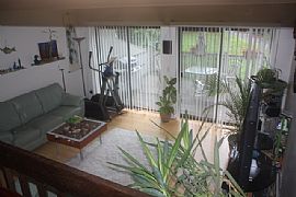 Large 2 Bedroom Townhouse with Open Floor Plan - $1100 in Naugatuck, CT (Photo 2 of 7)