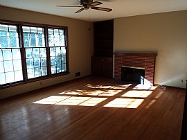 3br Op Ranch 1 Block West of Metcalf Off 87th Street in Overland Park, KS (Photo 3 of 3)