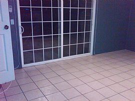 Guest House in North Hollywood, CA (Photo 3 of 9)