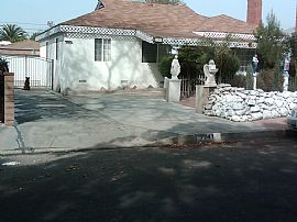 Guest House in North Hollywood, CA (Photo 7 of 9)