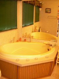 Very Spacious 3 Bedroom Modular Home - Fully Loaded  in Port Isabel, TX (Photo 8 of 9)