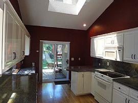 Handsome 3 Bedroom Home - Walk to Cherry Creek State Park in Aurora, CO (Photo 2 of 8)