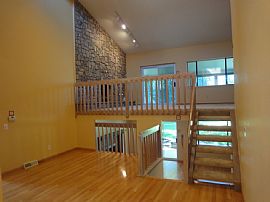 Handsome 3 Bedroom Home - Walk to Cherry Creek State Park in Aurora, CO (Photo 4 of 8)