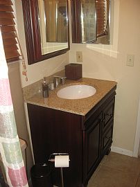 Quiet 2 Bedroom Condo  with Private Patio and Many Upgrades in Boynton Beach, FL (Photo 5 of 8)
