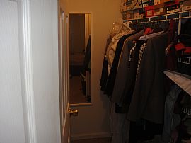 Beautiful 3 Bedroom Townhouse Near Whitemarsh  in Nottingham, MD (Photo 6 of 8)