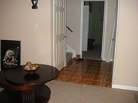 Beautiful 3 Bedroom Townhouse Near Whitemarsh  in Nottingham, MD (Photo 8 of 8)