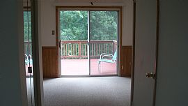 Very Clean 3 Bedroom, Semi-Detached Townhouse with Basement  in Sykesville, MD (Photo 4 of 9)