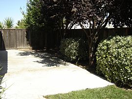 Charming House on Quiet Court in Pittsburg, CA (Photo 12 of 12)