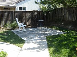 Charming House on Quiet Court in Pittsburg, CA (Photo 7 of 12)