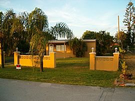 Darling 2 Bedroom Home Sweet Home with Carpet and Tile Floors in Lantana, FL