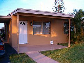 Darling 2 Bedroom Home Sweet Home with Carpet and Tile Floors in Lantana, FL (Photo 2 of 8)