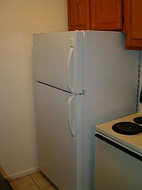 Darling 2 Bedroom Home Sweet Home with Carpet and Tile Floors in Lantana, FL (Photo 8 of 8)