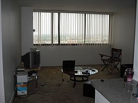 Grand 1 Bedroom Highrise Apartment - Overlooking Lake Erie in Cleveland, OH (Photo 2 of 3)