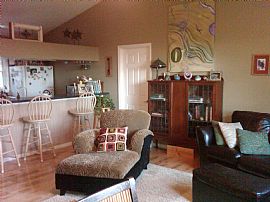 Secluded 5 Bedroom House...Minutes From Asu in Boone, NC (Photo 2 of 3)