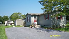 Waterfront House with Dock in Long Neck, DE