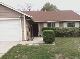 Exemplary 3 Bedroom Home in West Hemet in Hemet, CA