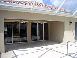 Relaxing 3 Bedroom Home on Waterfront with Pool in Port Saint Lucie, FL (Photo 8 of 12)