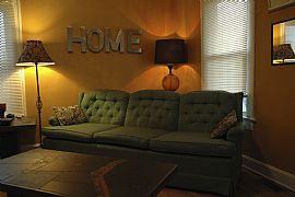 Exciting 2 Bedroom Home in Downtown Kansas City  in Kansas City, MO (Photo 7 of 8)